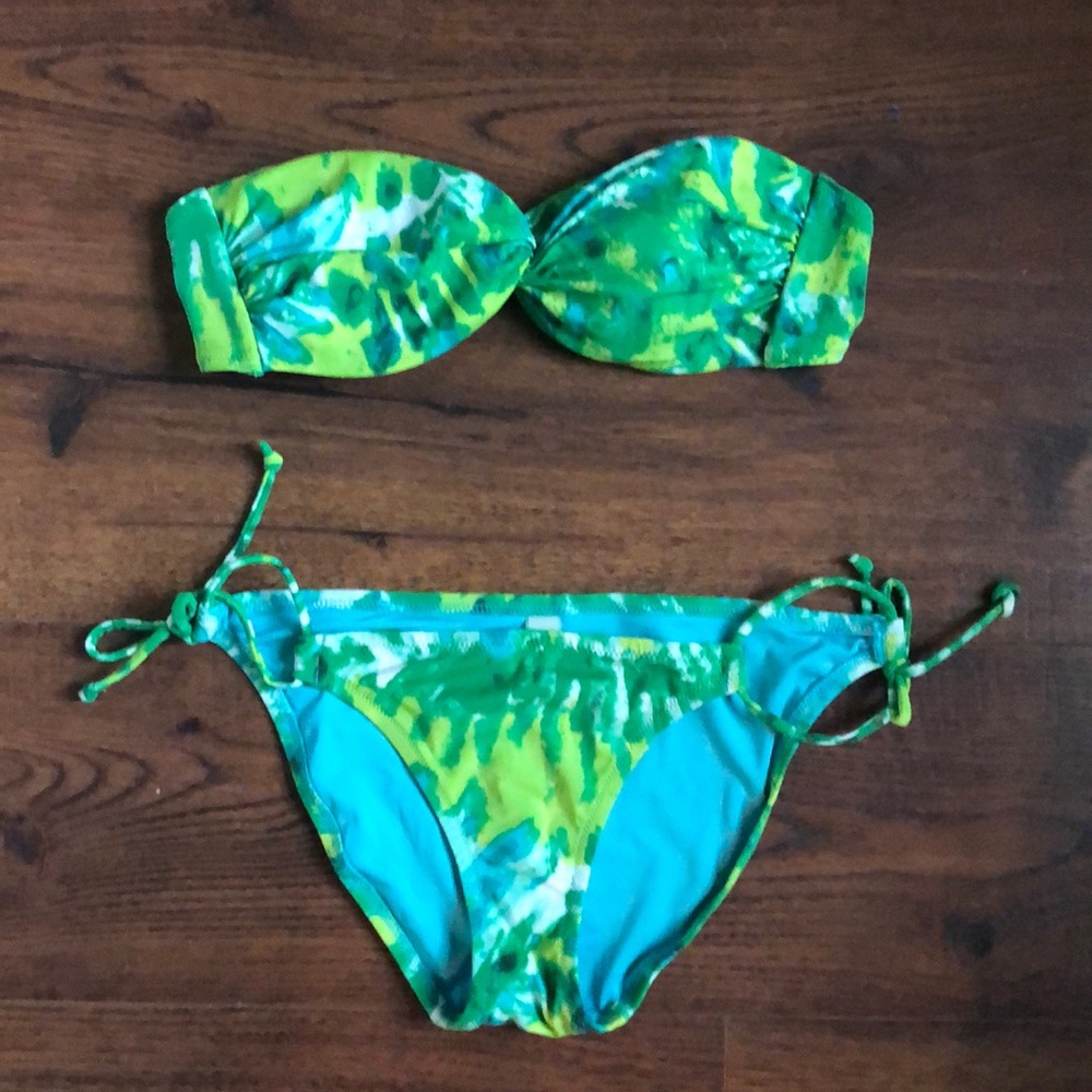 Victoria’s Secret Bikini - Size Small